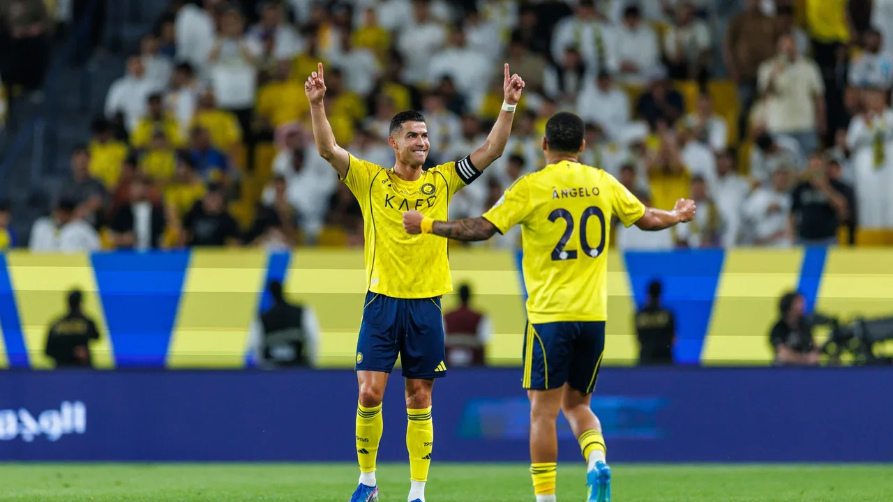 القنوات الناقلة لمواجهة النصر والاتفاق ضمن منافسات دوري روشن للمحترفين 2025-2026